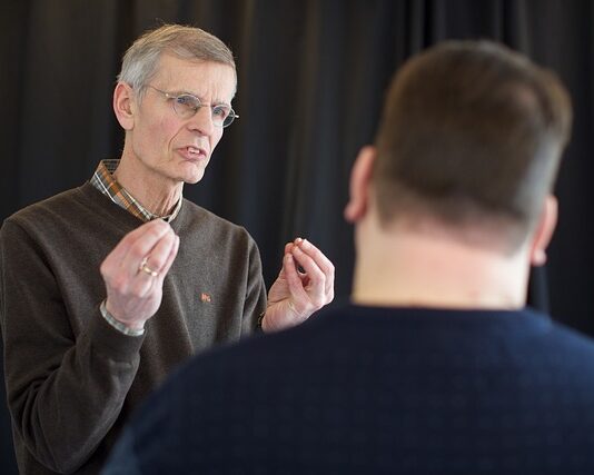 O czym rozmawiać na pierwszym spotkaniu z rodzicami w szkole? O czym rozmawiać na pierwszym spotkaniu z rodzicami w szkole?