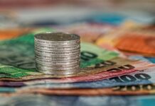Jaki jest całkowity koszt zatrudnienia pracownika w 2023 roku? Jaki jest całkowity koszt zatrudnienia pracownika w 2023 roku?