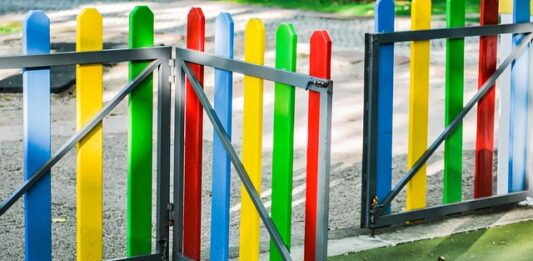 Co lepsze zerówka w przedszkolu czy w szkole?