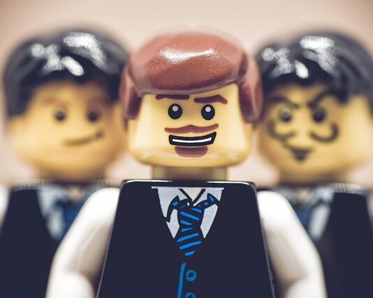 Jak uzasadnić zatrudnienie nauczyciela bez kwalifikacji?