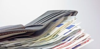 Ile trwa wypłata z Walutomatu?