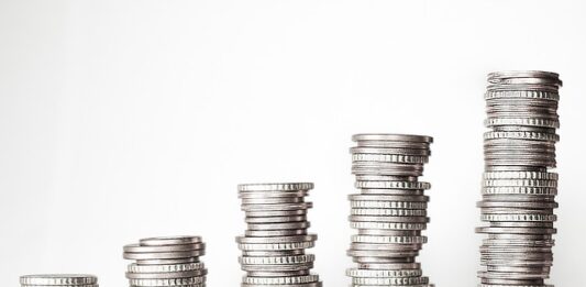 Ile dostajecie pieniędzy na studia?