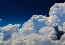 Gdzie jest chmurą w Gmail? Gdzie jest chmurą w Gmail?