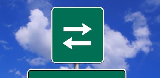 Czy od 13 pensji odprowadza się składki ZUS?