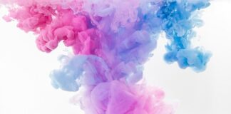 Ile zarabia Cloud Engineer?