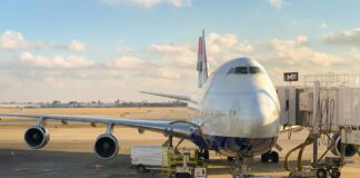 Jak przygotować maszynę do transportu? Rola skrzyni w ochronie ładunku